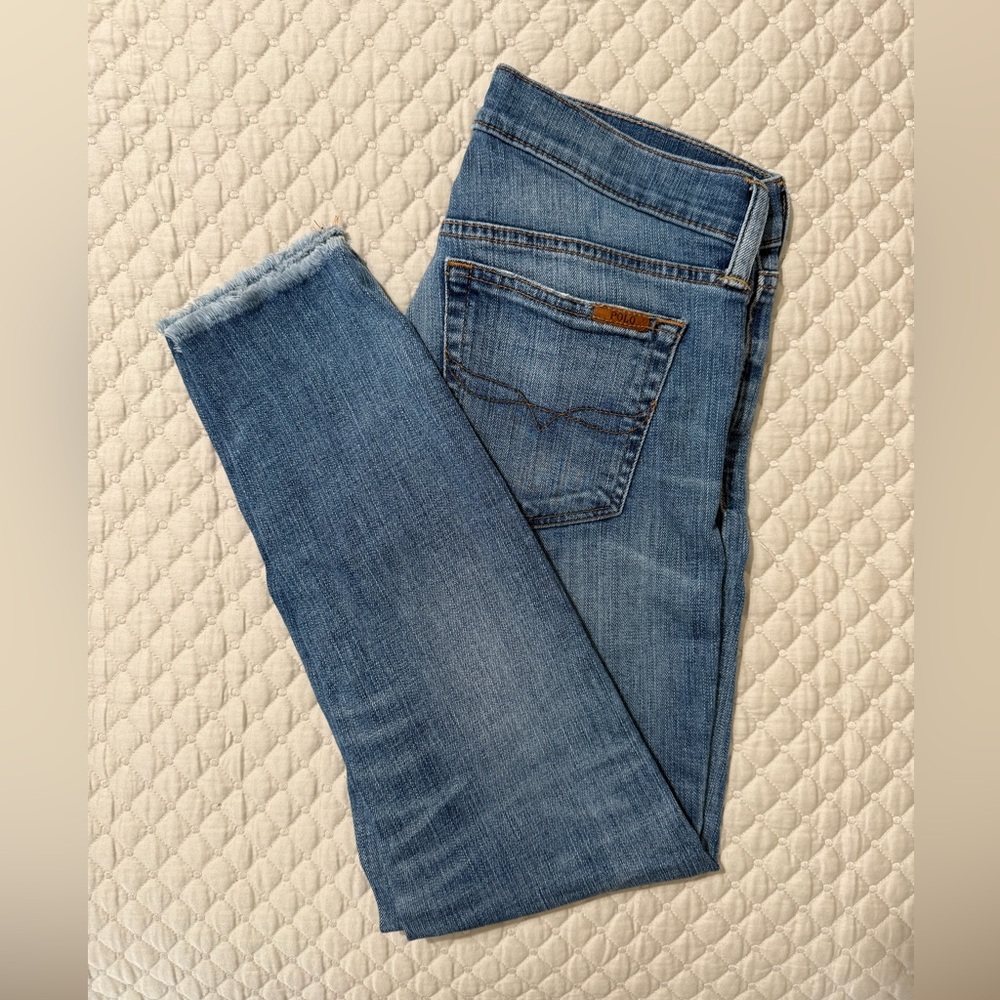 Ralph Lauren Women's Light Blue Skinny Jeans with Frayed Hem 27 stretch